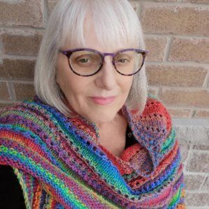 Meet your Posher, Hanita